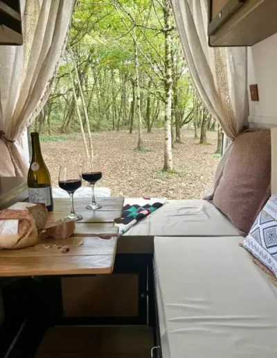 Décoration bohème pour van aménagé